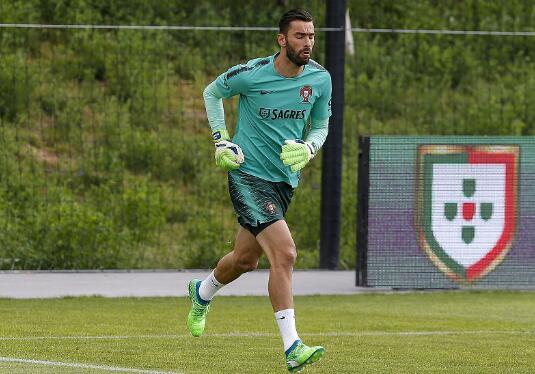 四名葡萄牙国脚已是自由身